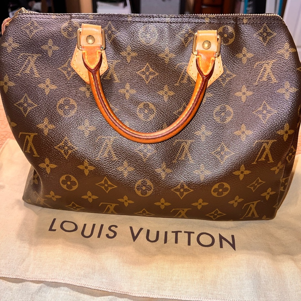 Monogram Speedy 30 - Authentic Louis Vuitton Bag